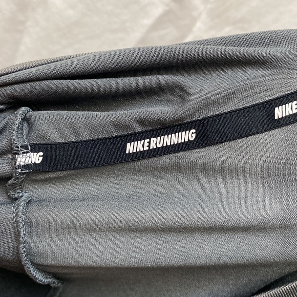 Men’s Nike Dri-Fit “RUN” blue and grey running t-shirt. Size medium. - Picture 7 of 9